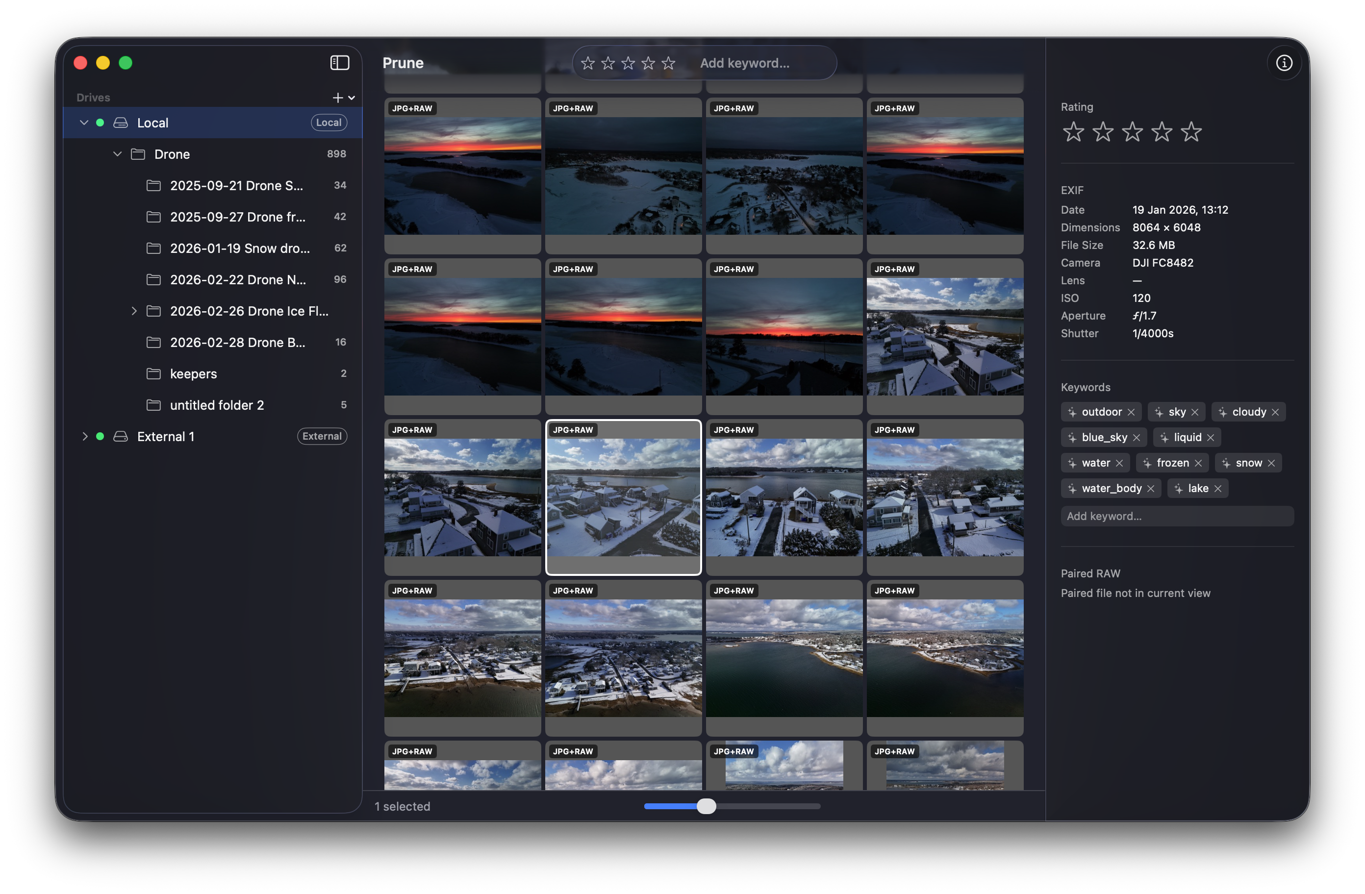 The full Prune app during an active import, showing Importing 671 of 2916 progress in the sidebar
